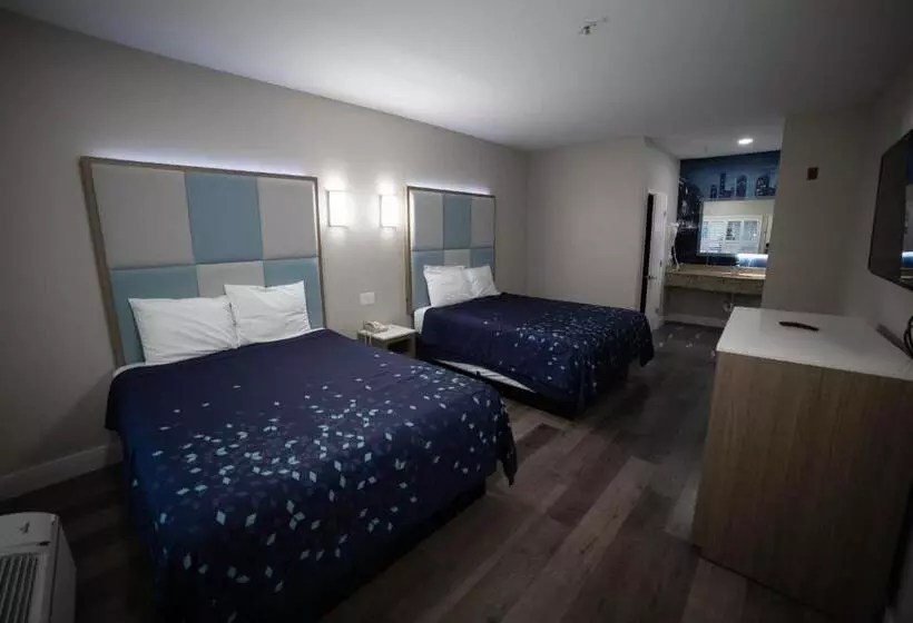 膳宿费 Mid City Inn & Suites Pico Rivera