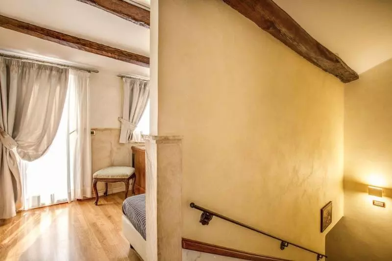 پانسیون Pantheon Relais Luxury