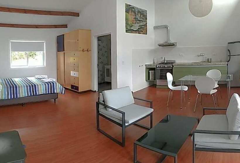 فندق صغير La Domanda