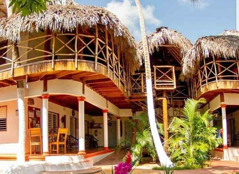 تختخواب و صبحانه El Jardin Del Coco