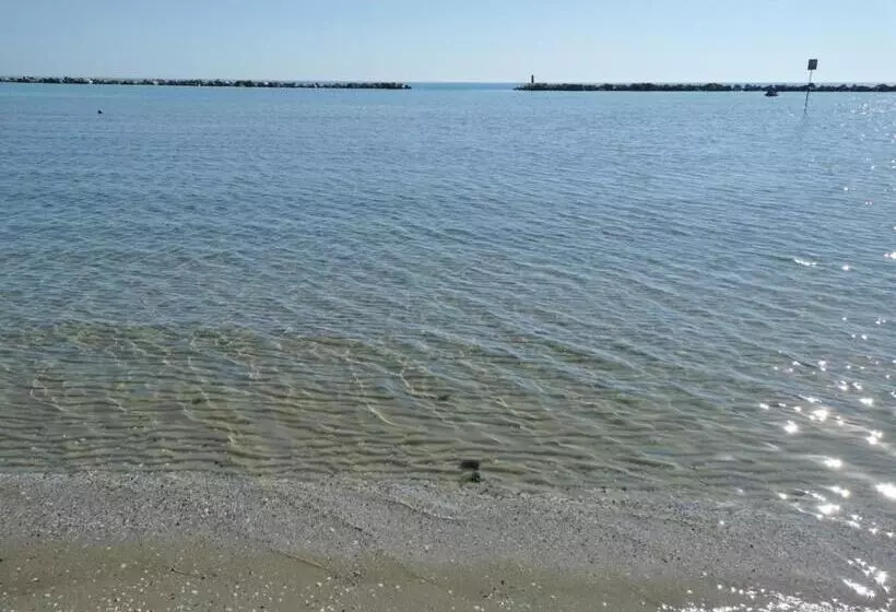 Aamiaismajoitus (B&B) Villa Consorti