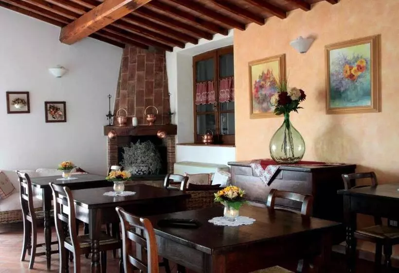 ホテル Agriturismo La Vecchia Quercia