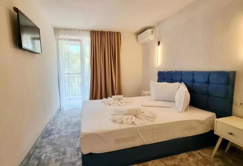 Hotel Mojo Resort