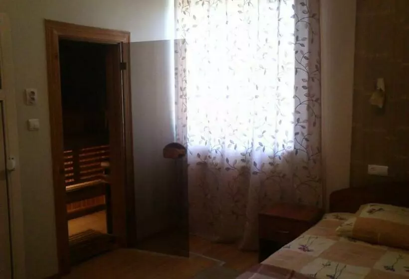 Pallada Motel
