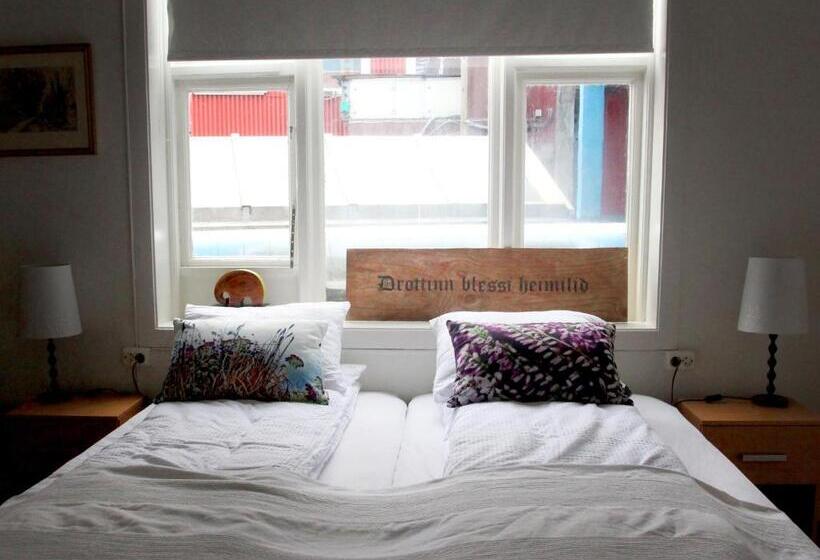 پانسیون Downtown Guesthouse Reykjavik