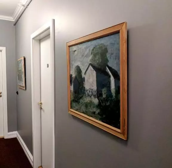 پانسیون Downtown Guesthouse Reykjavik