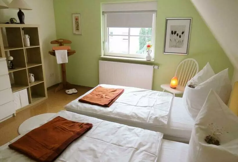 ペンション ökohausnamasté