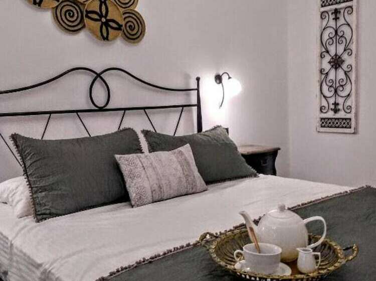 Idomeneas Apartments