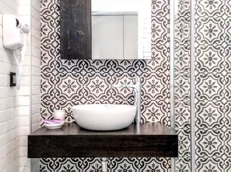 Idomeneas Apartments