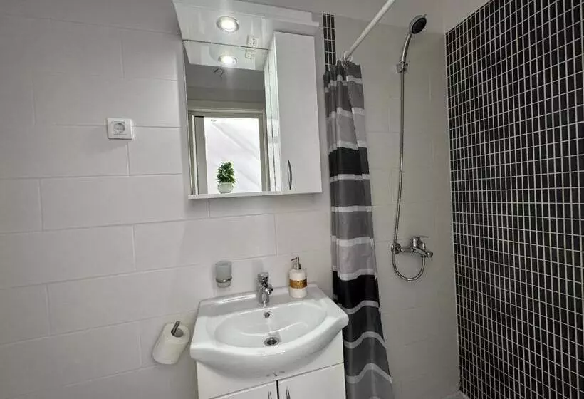 پانسیون Accommodation Tomcuk