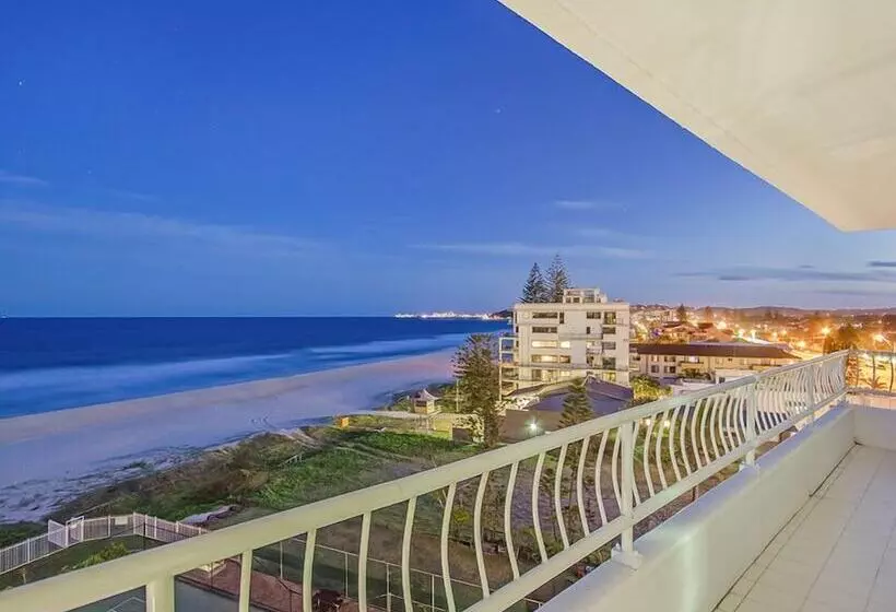 هتل 19th Avenue On The Beach