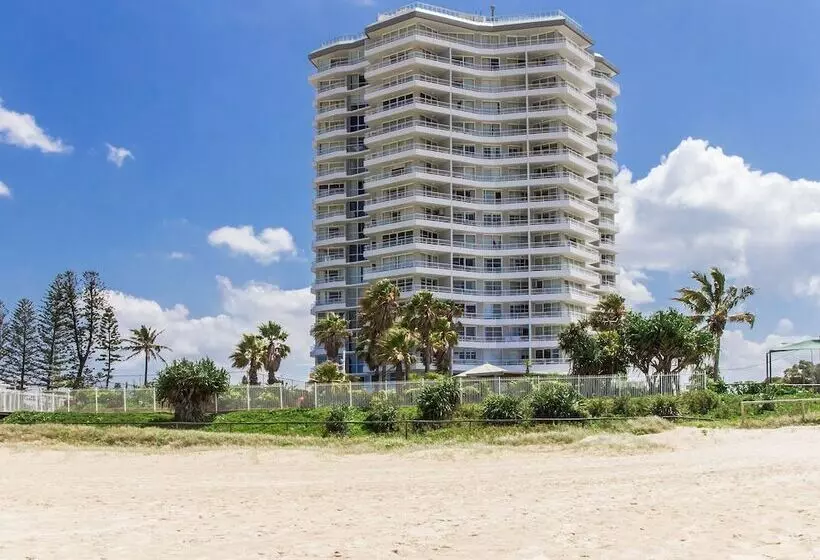 هتل 19th Avenue On The Beach
