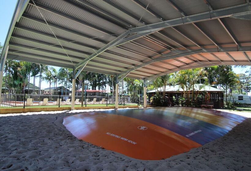 酒店 Twin Dolphins Holiday Park