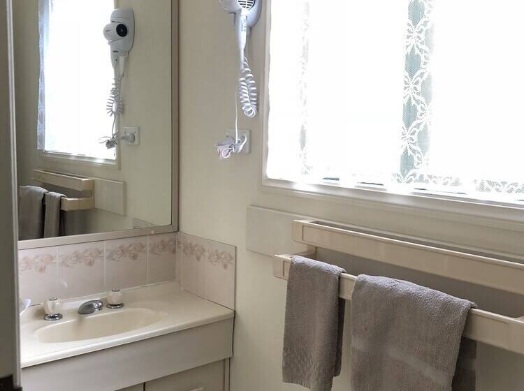 酒店 Twin Dolphins Holiday Park