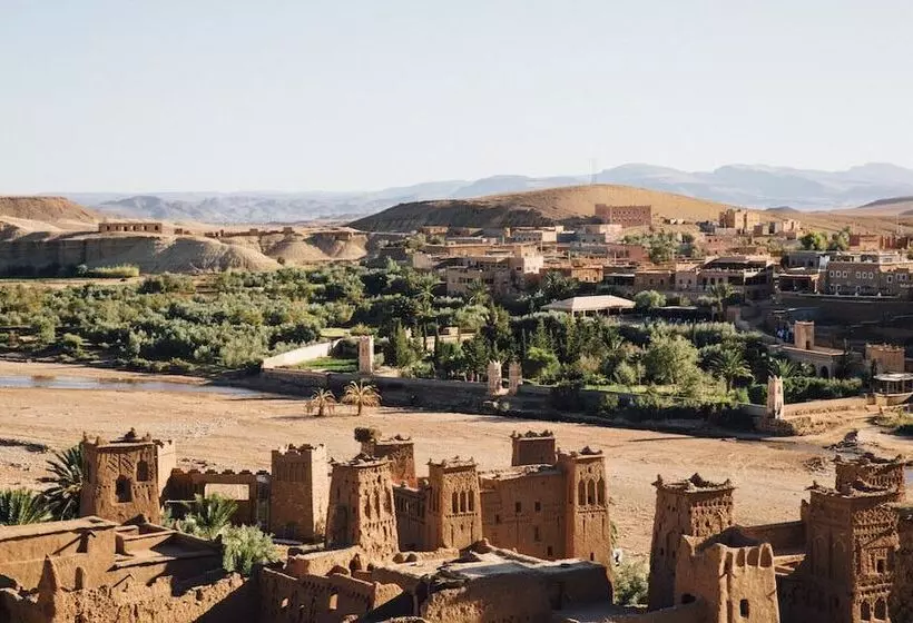 Majatalo Camp Adounia