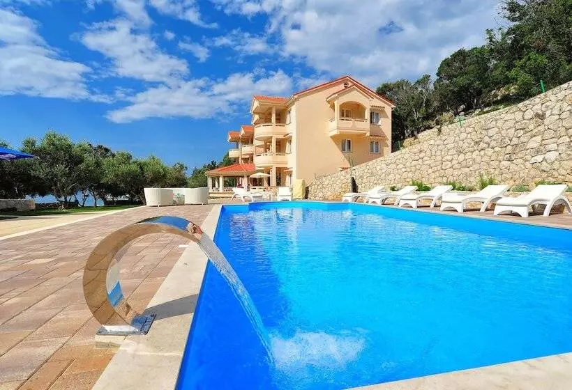 Lastura Aparthotel & Mobile Homes