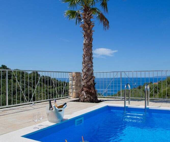 Lastura Aparthotel & Mobile Homes