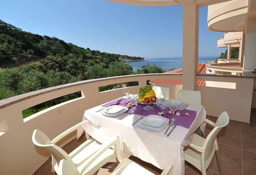 Lastura Aparthotel & Mobile Homes