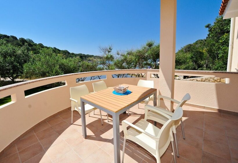 Lastura Aparthotel & Mobile Homes