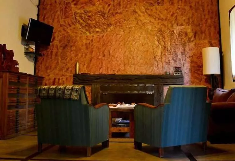 Hotelli Golden Lodge