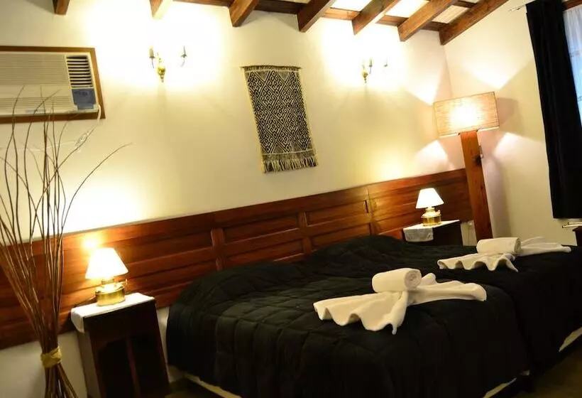 Hotelli Golden Lodge