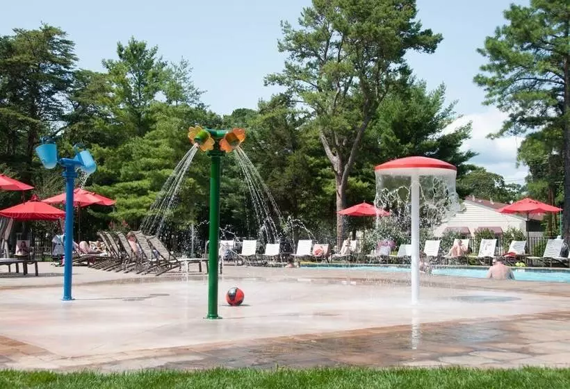 Hotelli Sea Pines Rv Resort & Campground