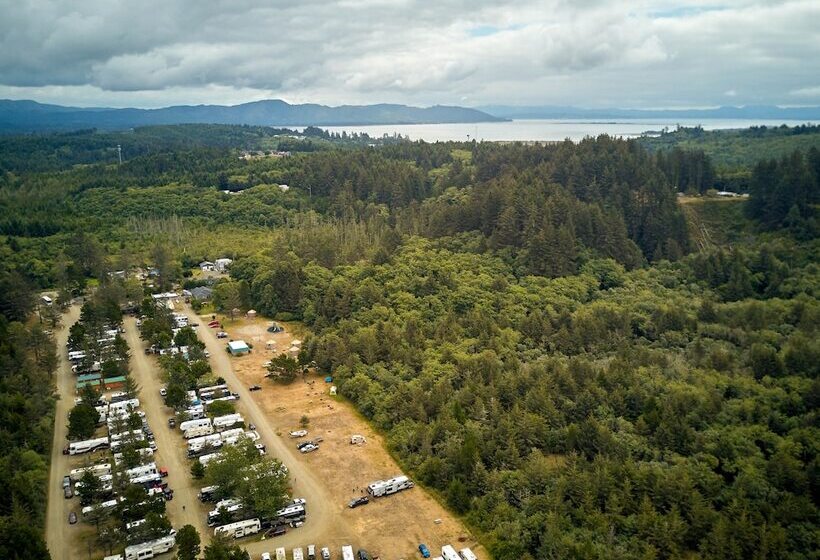 Long Beach Rv & Camping Resort