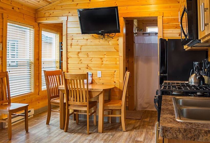 Long Beach Rv & Camping Resort