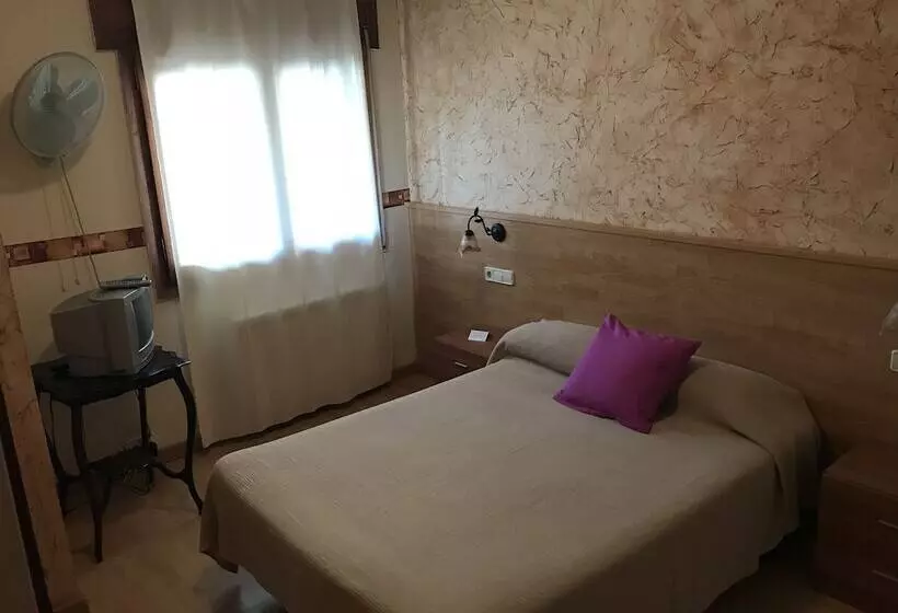 پانسیون Torredembarra