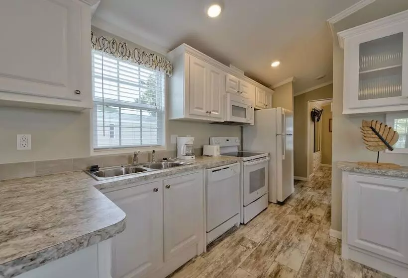 Hotelli Arbor Terrace Rv Resort