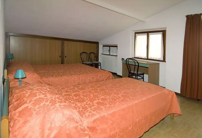 Camping Hotel Au Lac De Como