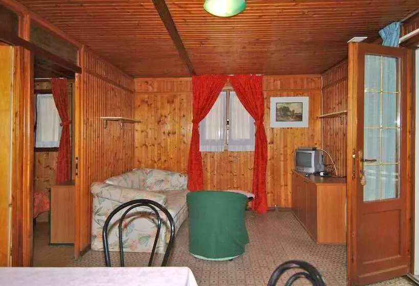 Camping Hotel Au Lac De Como