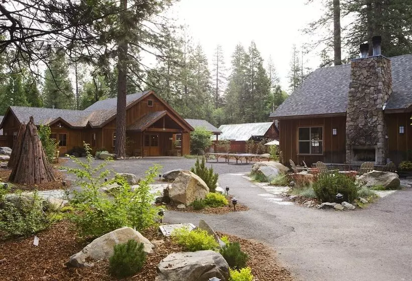 Hotelli Evergreen Lodge at Yosemite