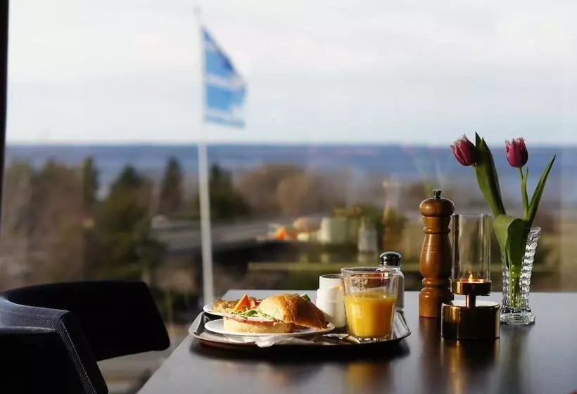 Hotelli Vätterledens Stugrum