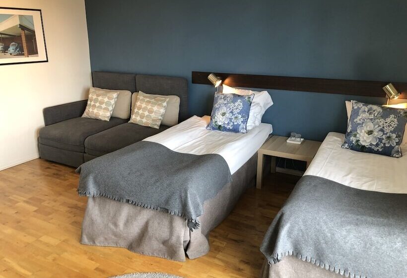 בית מלון כפרי Vätterledens Stugrum