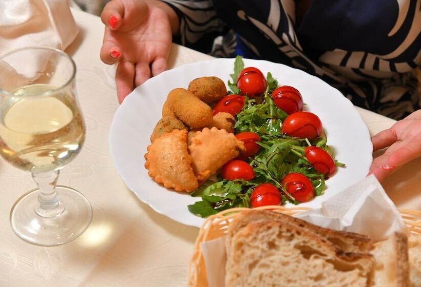 בית מלון כפרי Fortuna Beach