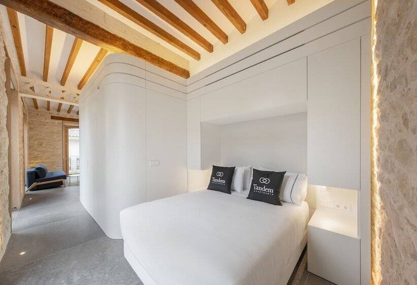 هتل Tandem Portico Alicante Suites