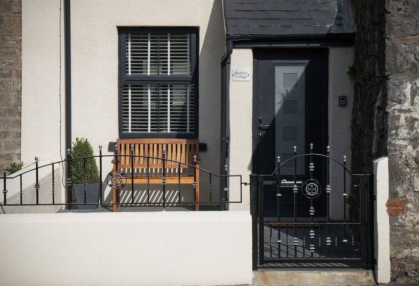 Hawtree Cottage   2 Bed Cottage   Tenby