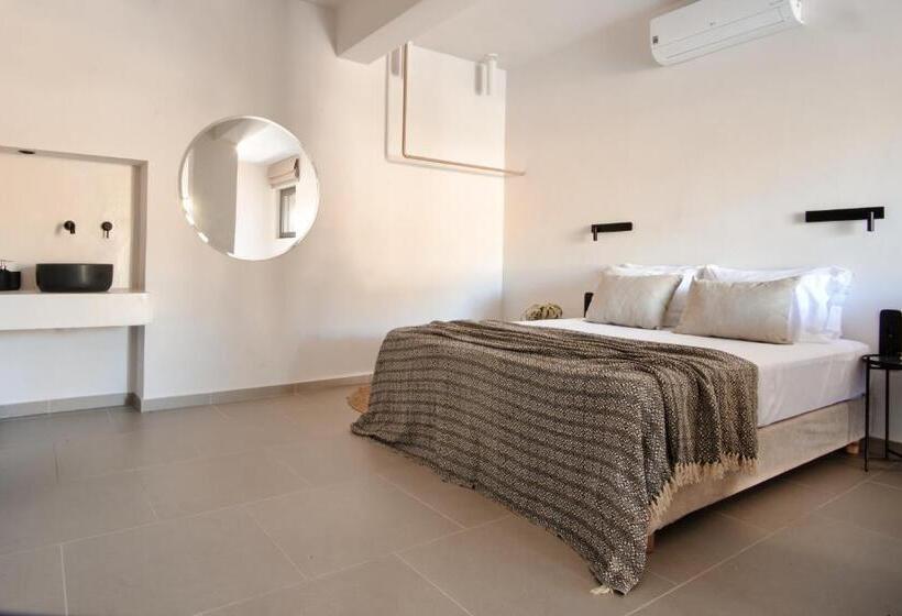 בית מלון כפרי Amal Kythnos Suites