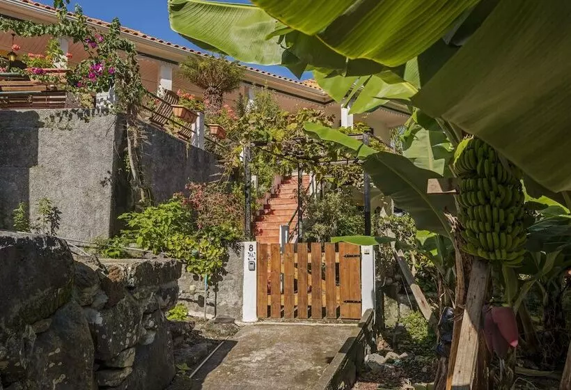 Family Vacations In The North, Casa Dos Terços