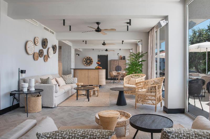 فندق Beach Bay Hvar