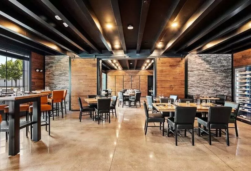 Cobblestone Hotel & Suites   De Pere Green Bay