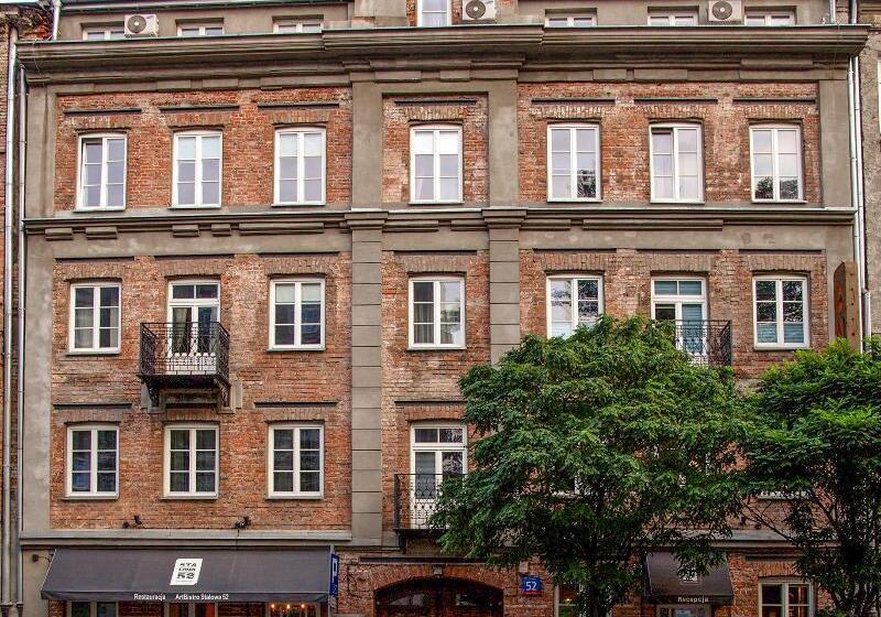 فندق صغير Arthotel Stalowa 52