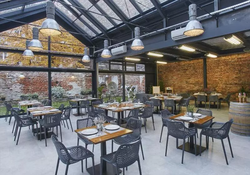 Общежитие Arthotel Stalowa 52