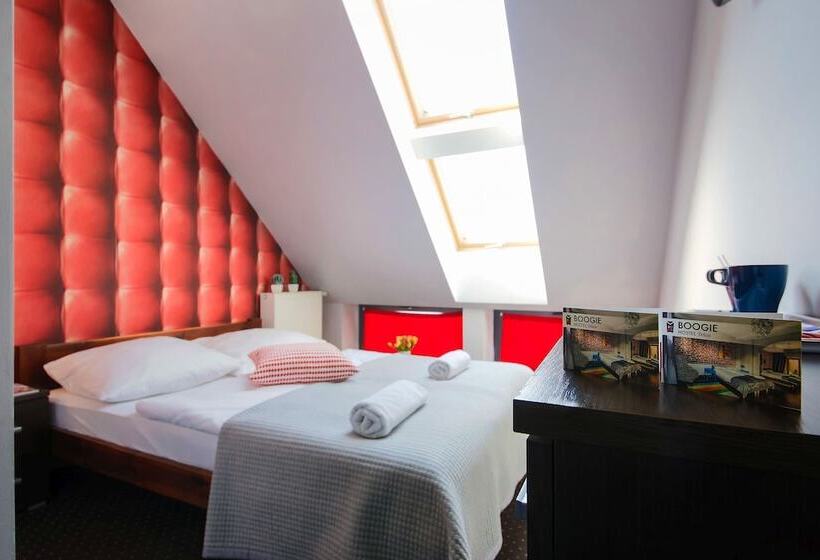 הוסטל Boogie Deluxe Old Town