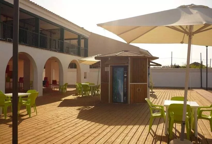 Albergue Inturjoven Punta Umbria Hostel