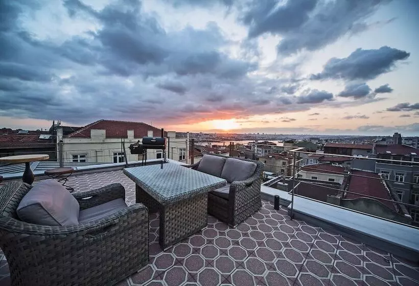 Galata Tower Vip Apartment Suites