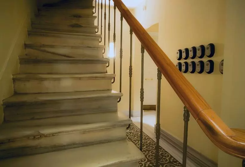 Galata Tower Vip Apartment Suites