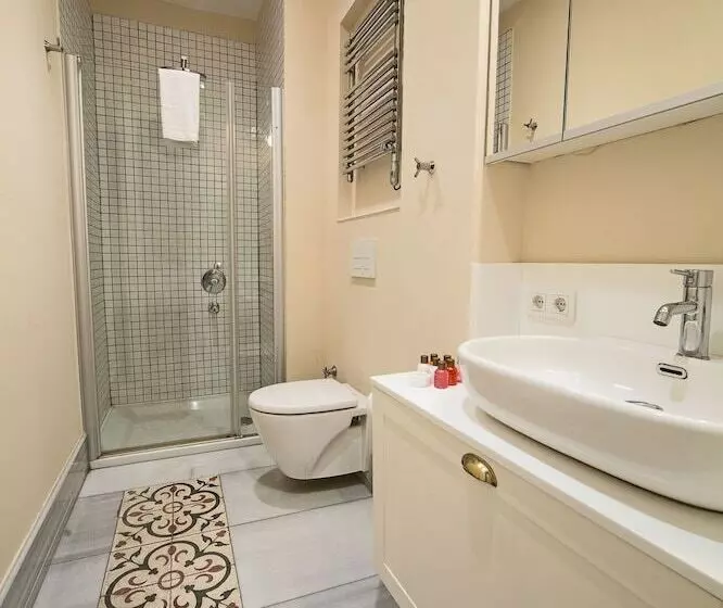 Galata Tower Vip Apartment Suites