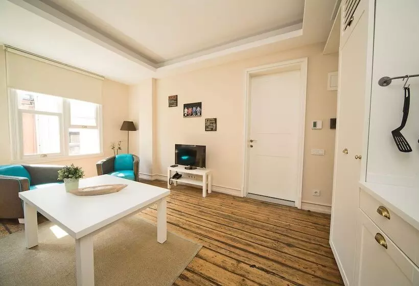 Galata Tower Vip Apartment Suites